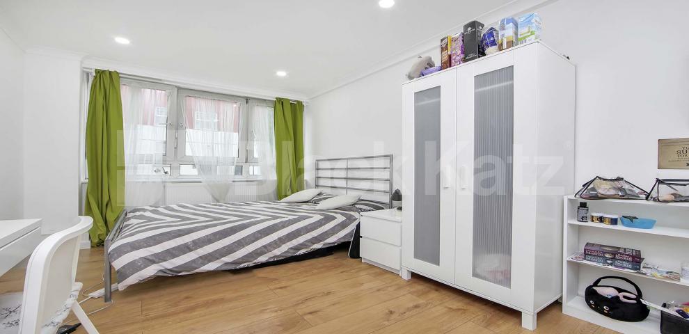 			New Instruction , 3 Bedroom, 1 bath, 1 reception Apartment			 Meakin Estate, Rothsay Street, Tower Bridge